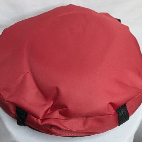 Anchor Hocking 9" 2 QT Casserole Dish w/ Lid & Insulated Potluck Carry Case - Picture 2 of 5